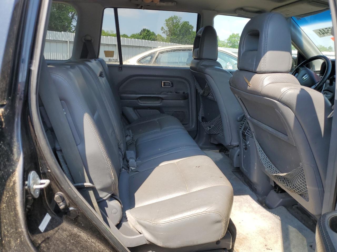 5FNYF18645B052773 2005 Honda Pilot Exl