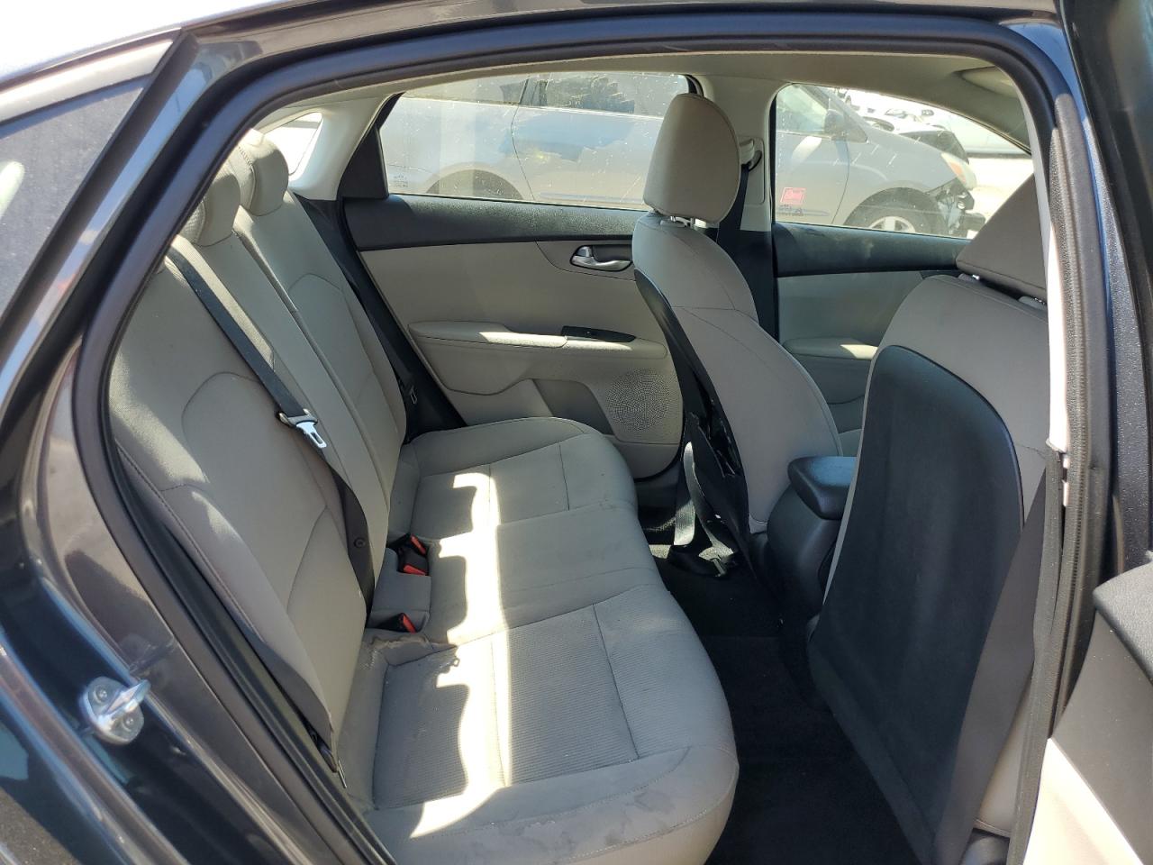 3KPF24AD0LE164924 2020 Kia Forte Fe