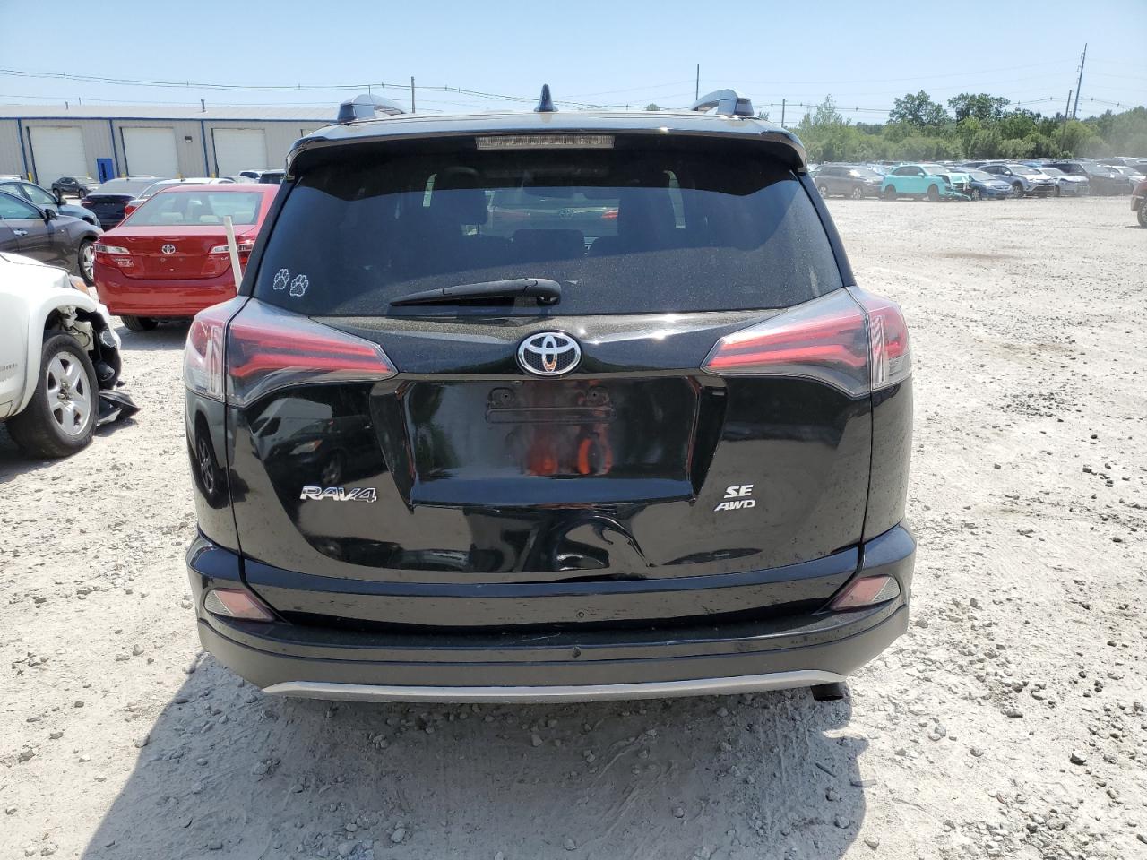 2T3JFREV9HW681133 2017 Toyota Rav4 Se