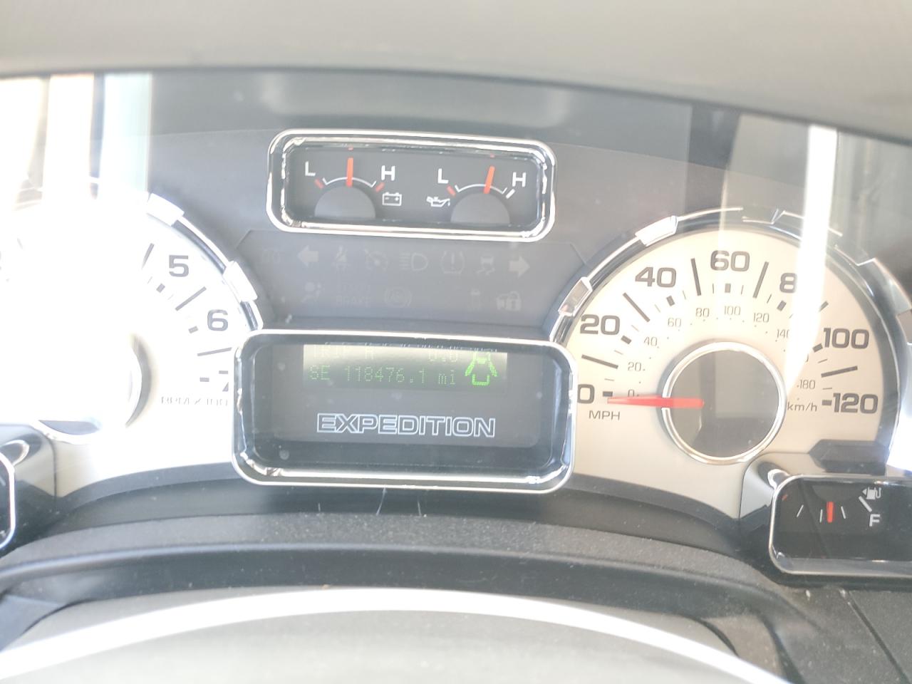 1FMJK2A52EEF00137 2014 Ford Expedition El Limited