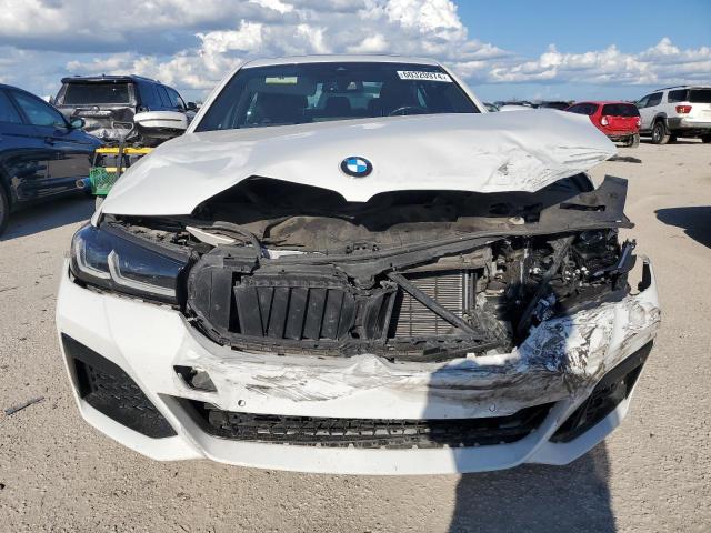 VIN WBA53BH03NWX53567 2022 BMW 5 Series, 530 I no.5