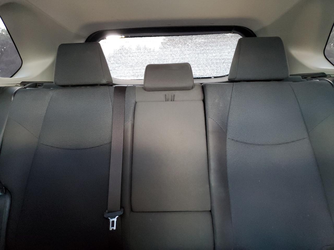 JTMH1RFV3LD048516 2020 Toyota Rav4 Le