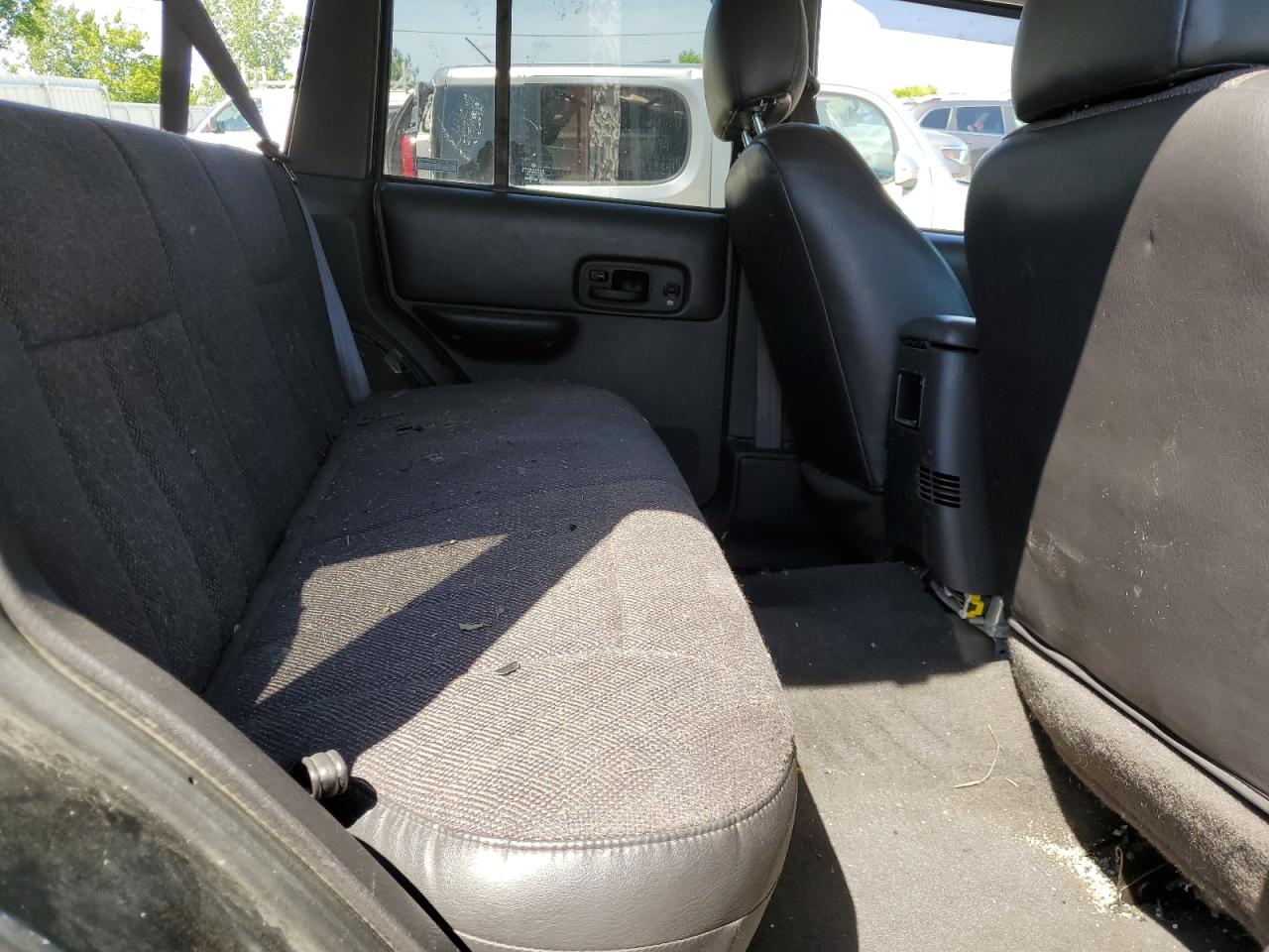 1J4FF58SX1L532099 2001 Jeep Cherokee Classic