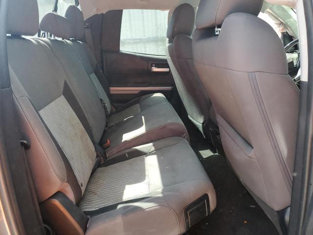 2017 TOYOTA TUNDRA DOU - 5TFRM5F15HX112272