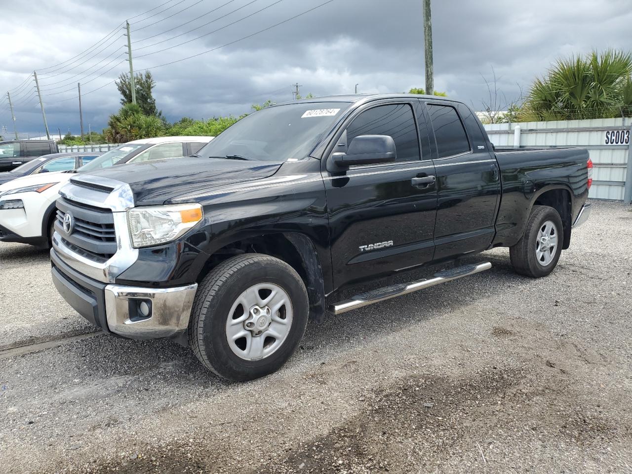 5TFRM5F11EX074289 2014 Toyota Tundra Double Cab Sr/Sr5