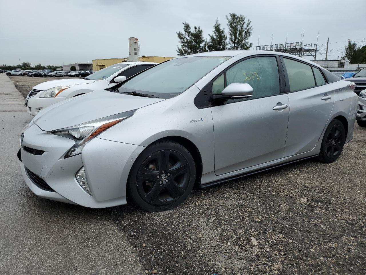 JTDKARFU8H3535866 2017 Toyota Prius