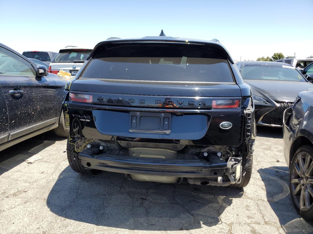 SALYM2RV8JA756892 2018 Land Rover Range Rover Velar R-Dynamic Hse