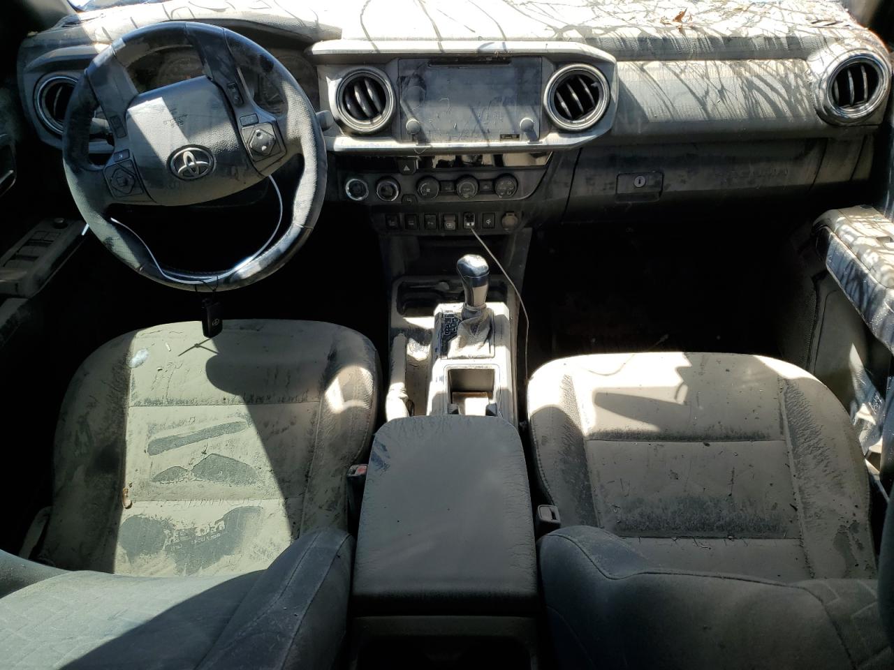 3TMDZ5BN9JM050424 2018 Toyota Tacoma Double Cab