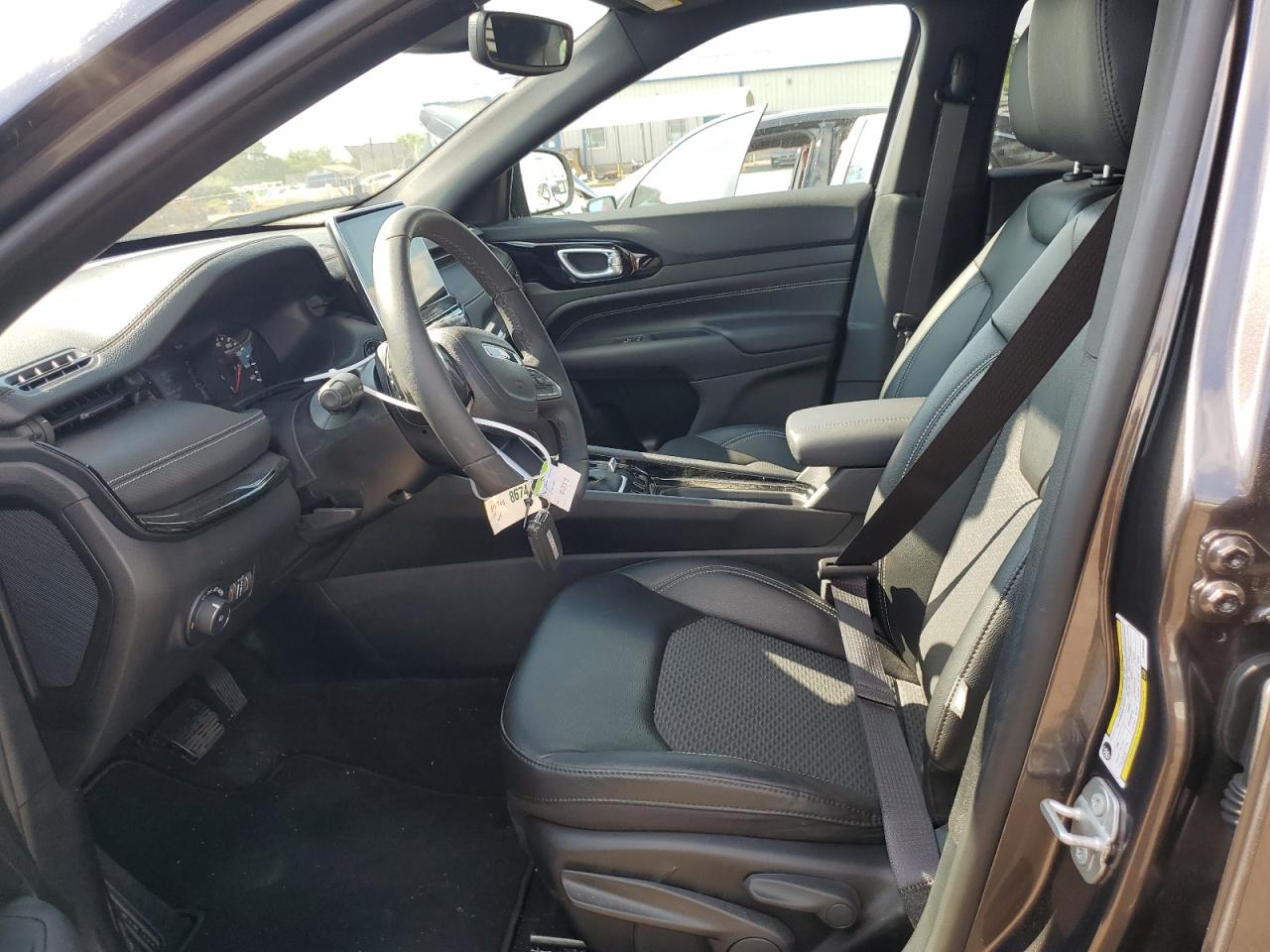 3C4NJDBN8RT599524 2024 Jeep Compass Latitude