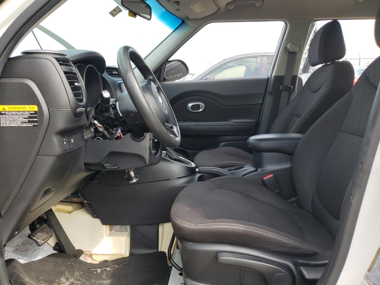 KNDJN2A27H7498461 2017 Kia Soul