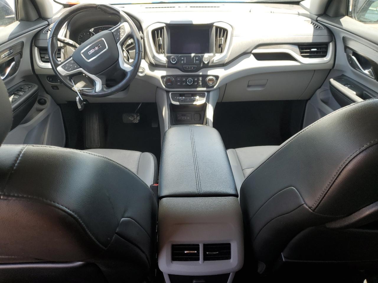 3GKALVEV8NL161692 2022 GMC Terrain Slt