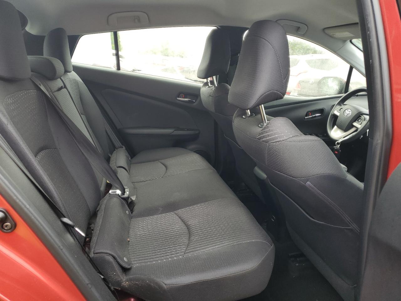 JTDKBRFU8H3535394 2017 Toyota Prius