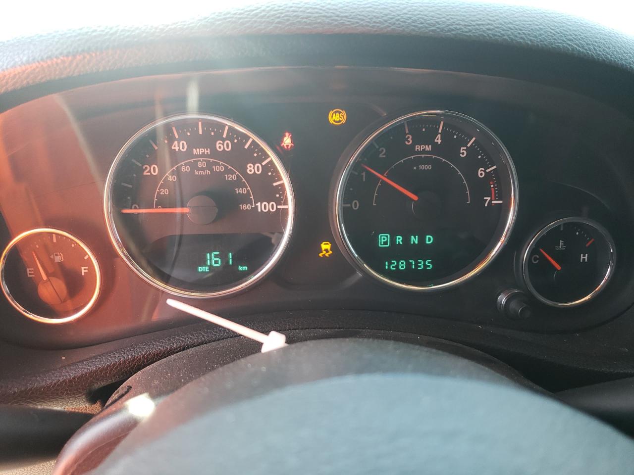 1C4HJWDG6EL237351 2014 Jeep Wrangler Unlimited Sport