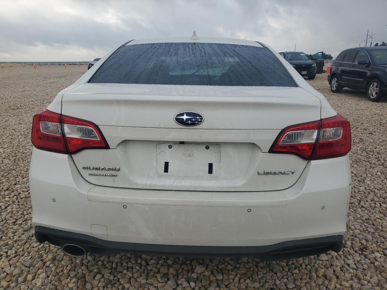 4S3BNAN68J3020185 2018 Subaru Legacy 2.5I Limited