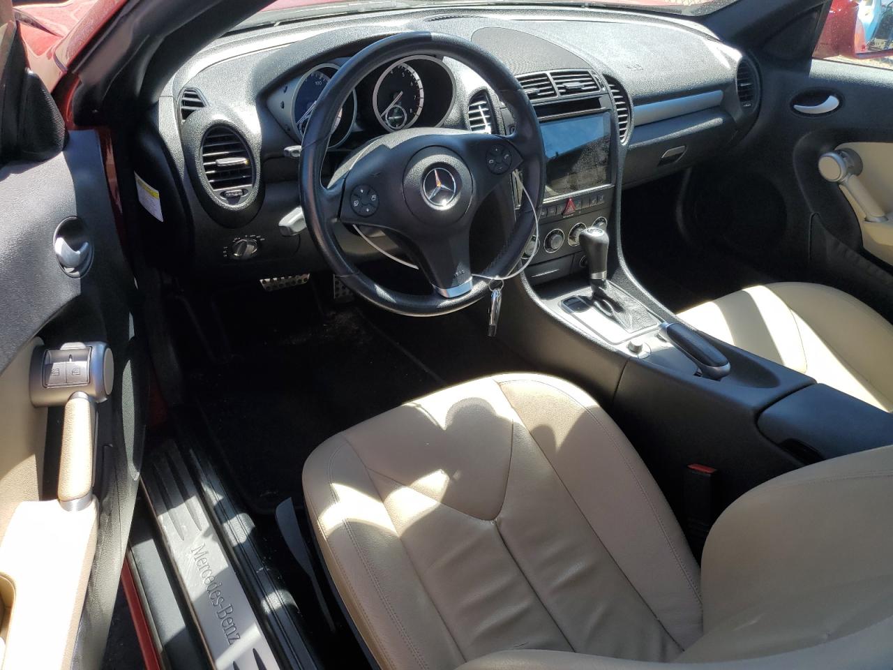 WDBWK54F99F190146 2009 Mercedes-Benz Slk 300