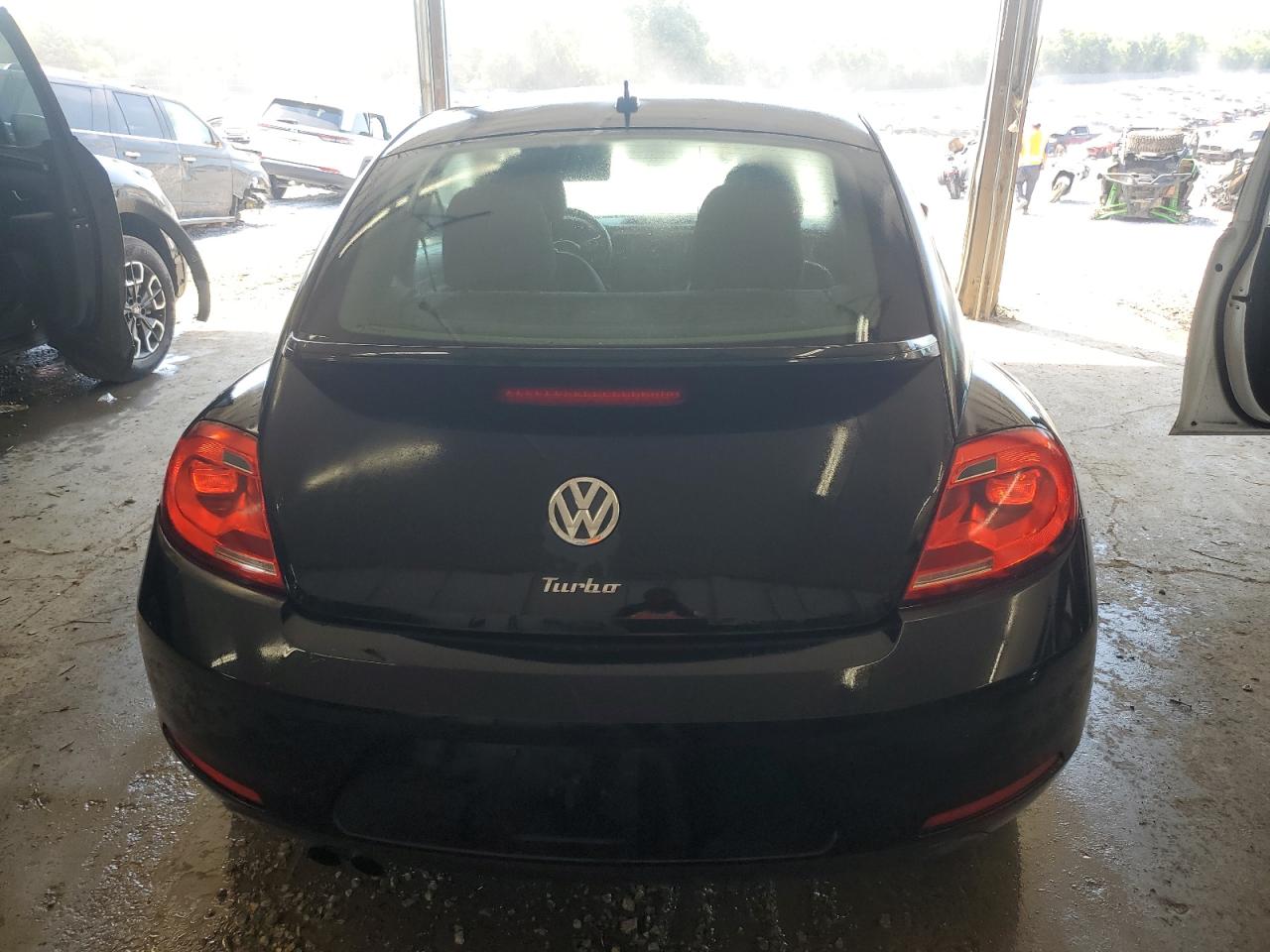 3VWF17AT8GM634024 2016 Volkswagen Beetle 1.8T