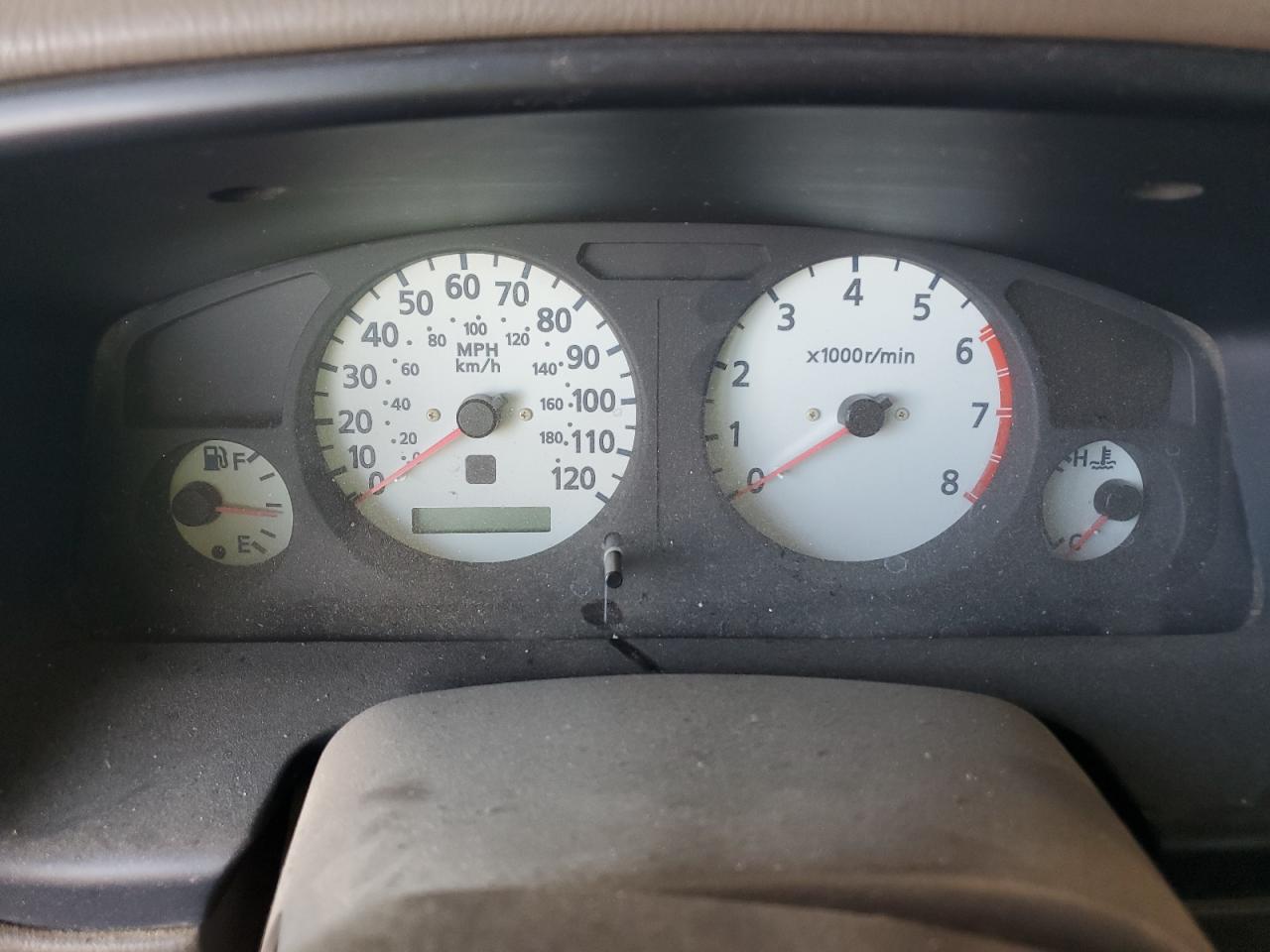 JN8AR07S5YW418844 2000 Nissan Pathfinder Le