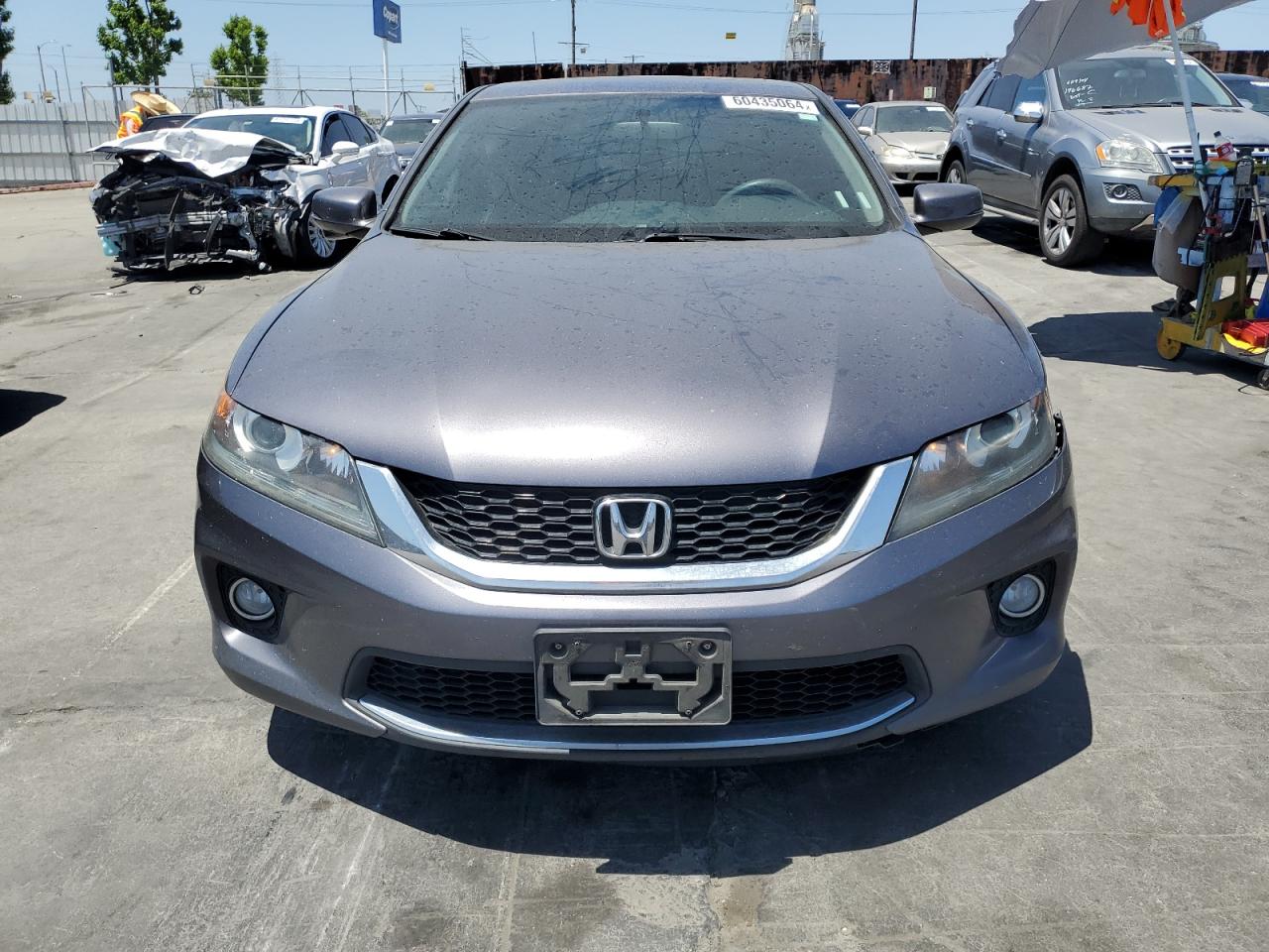 2015 Honda Accord Ex vin: 1HGCT1B74FA002360