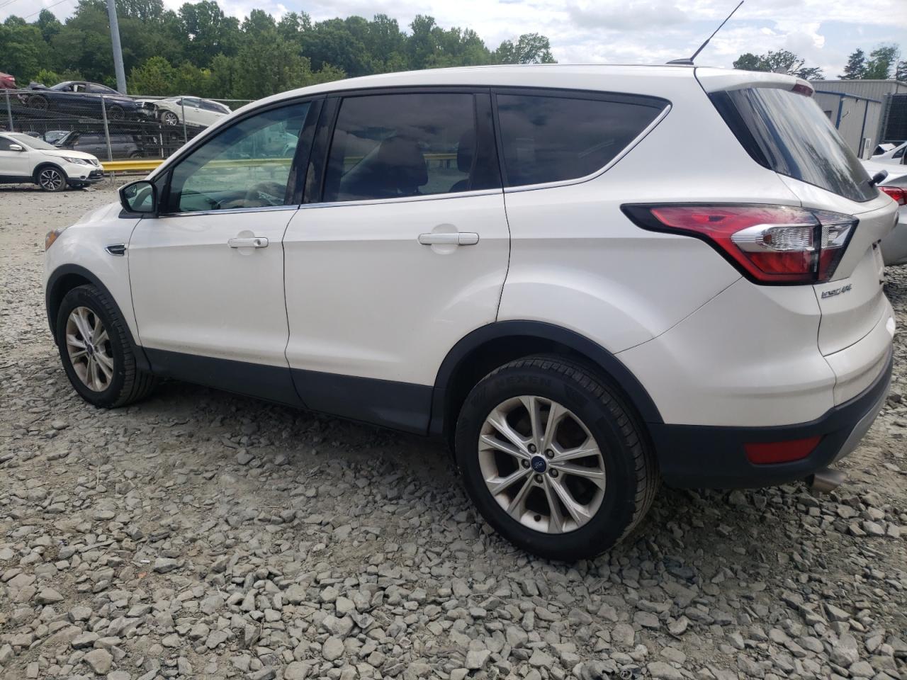 1FMCU9GD1HUB74691 2017 Ford Escape Se