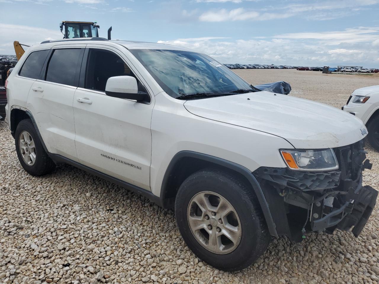 1C4RJEAG5FC235207 2015 Jeep Grand Cherokee Laredo