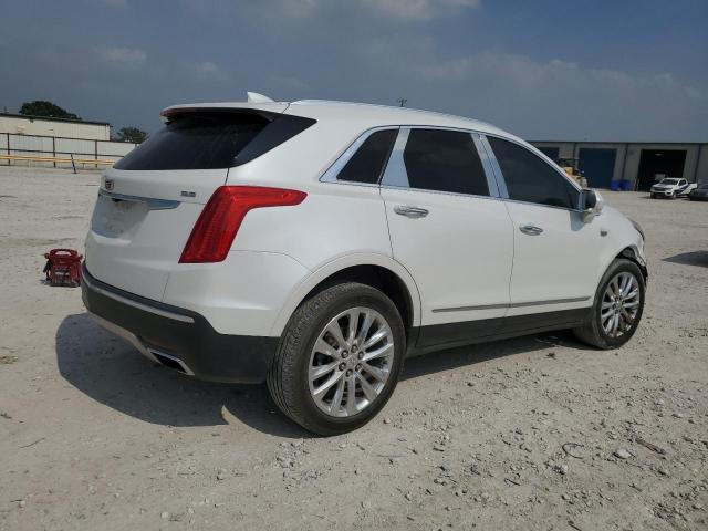 2017 Cadillac Xt5 Platinum VIN: 1GYKNFRS0HZ116821 Lot: 57653914