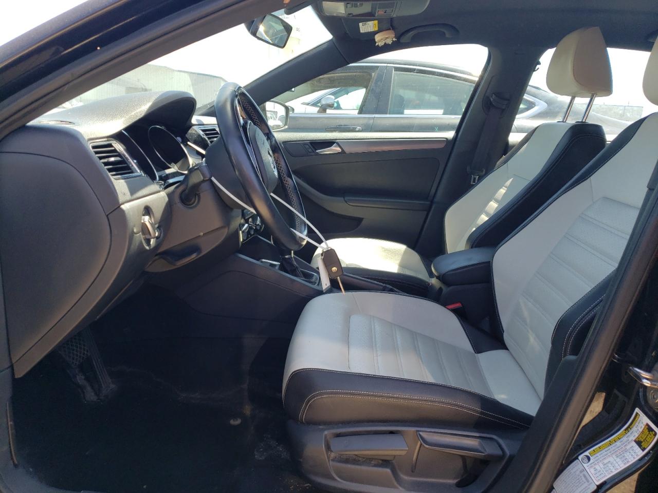 3VWD17AJ0GM418495 2016 Volkswagen Jetta Sport