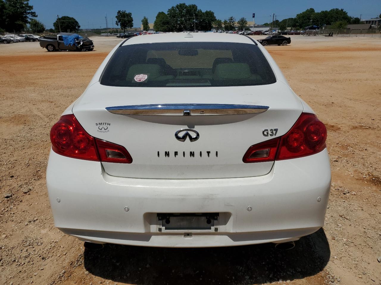 JN1CV6AP6BM302372 2011 Infiniti G37 Base