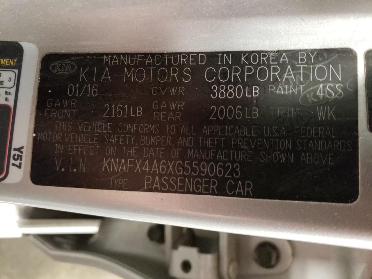 KNAFX4A6XG5590623 2016 Kia Forte Lx