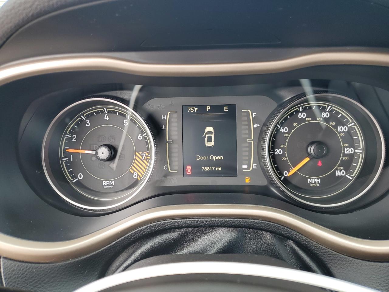 1C4PJMCS8FW728963 2015 Jeep Cherokee Latitude