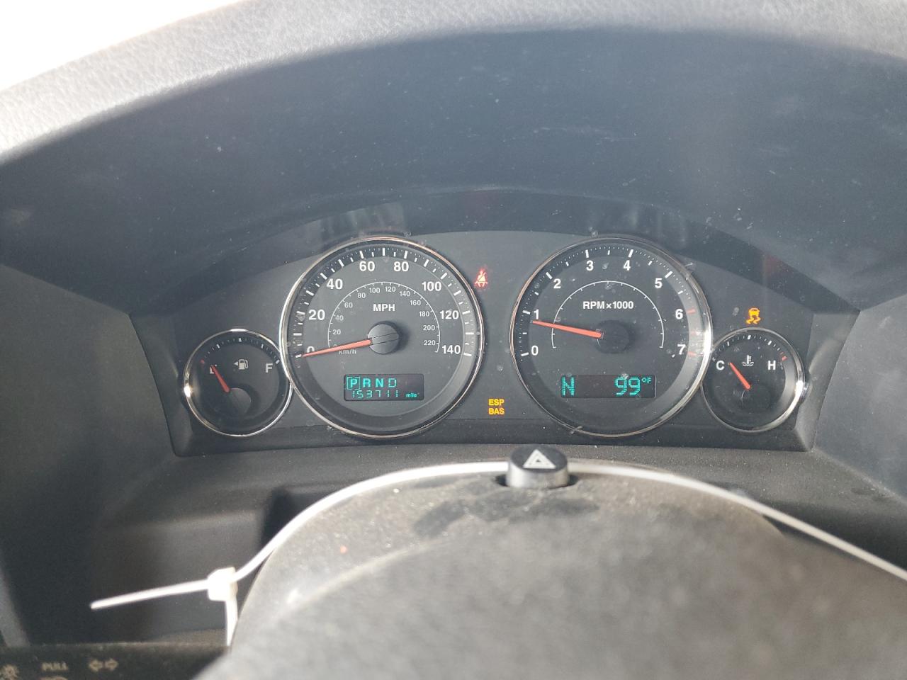 1J8HG48KX6C245979 2006 Jeep Commander