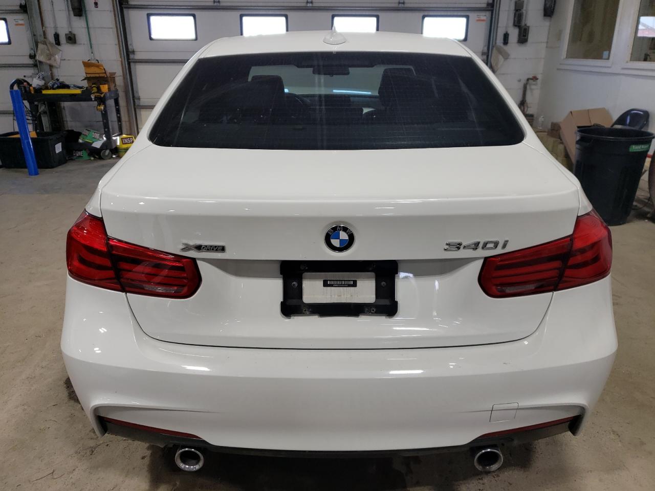 WBA8B7C51JA937803 2018 BMW 340 Xi