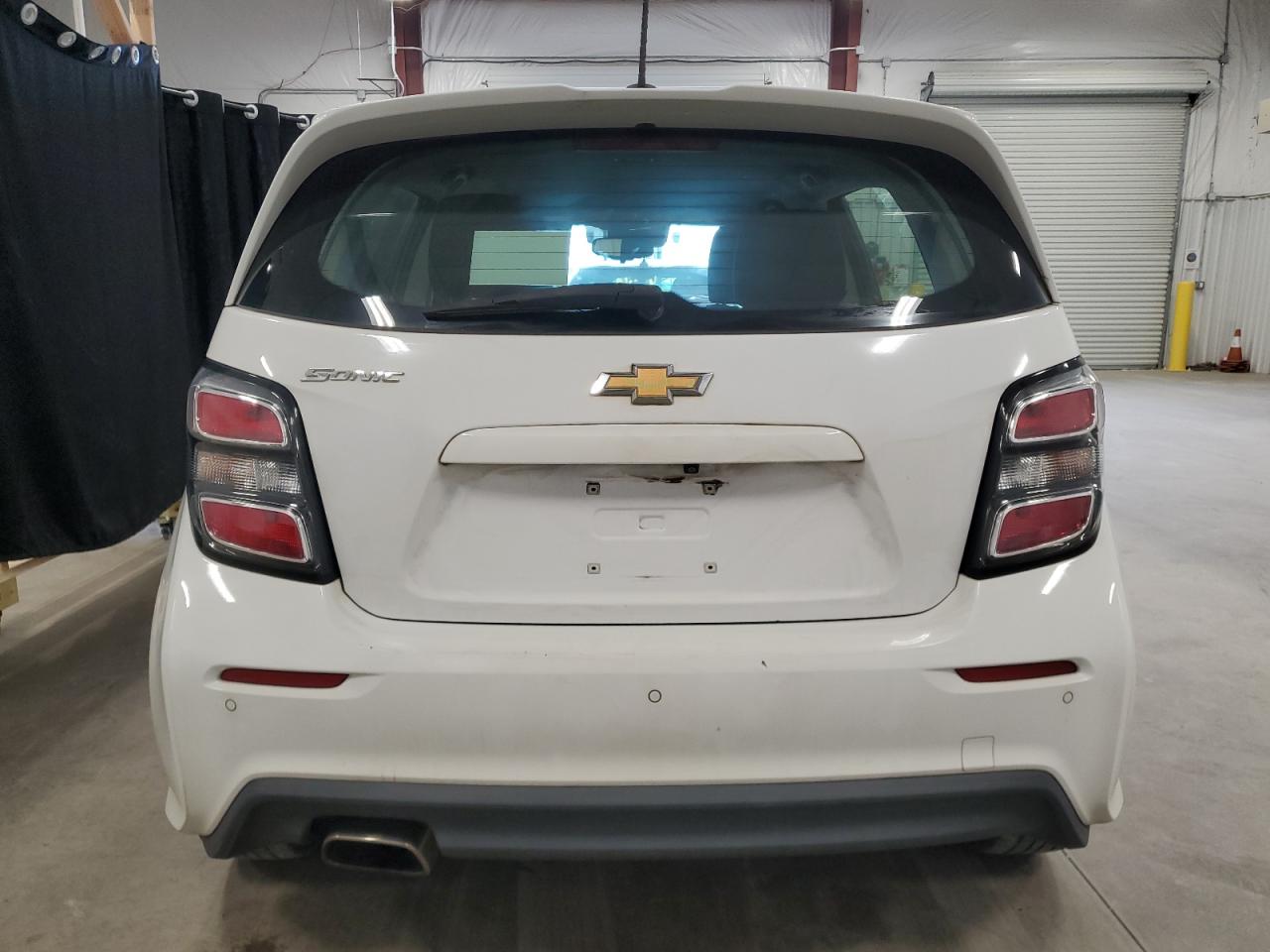 2020 Chevrolet Sonic vin: 1G1JG6SB6L4125818