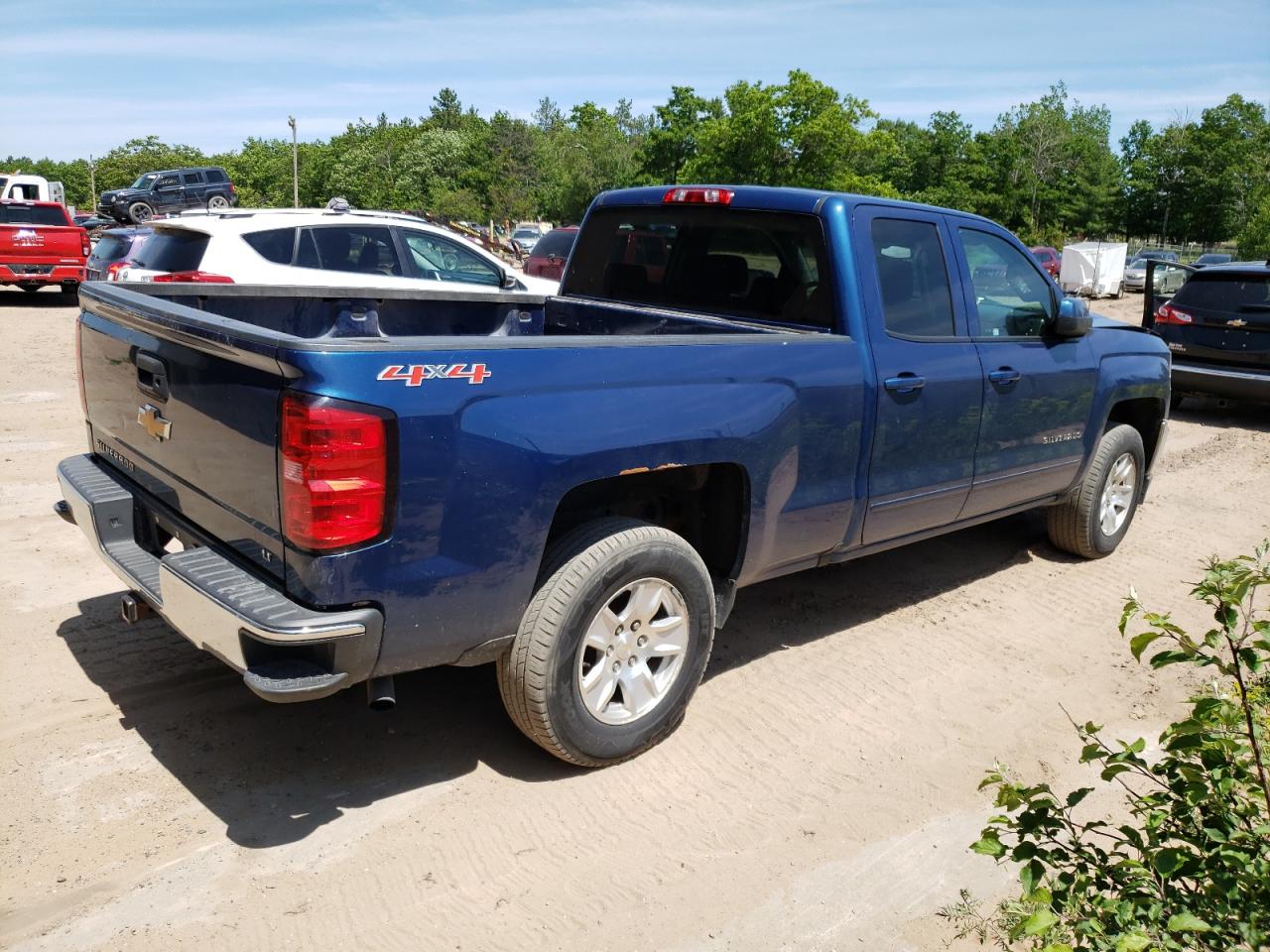 1GCVKREH4GZ211436 2016 Chevrolet Silverado K1500 Lt