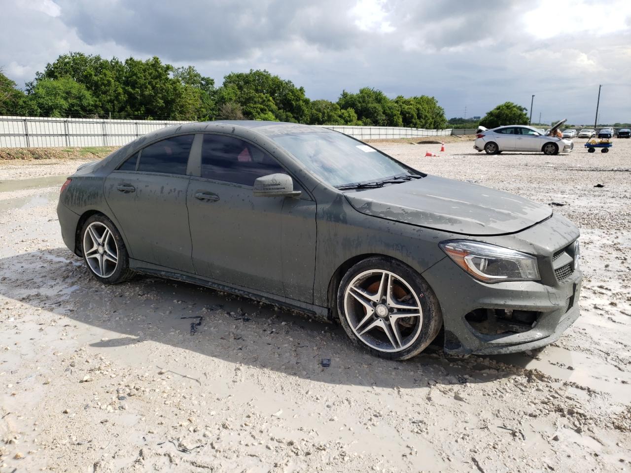 2014 Mercedes-Benz Cla 250 vin: WDDSJ4EB3EN121886