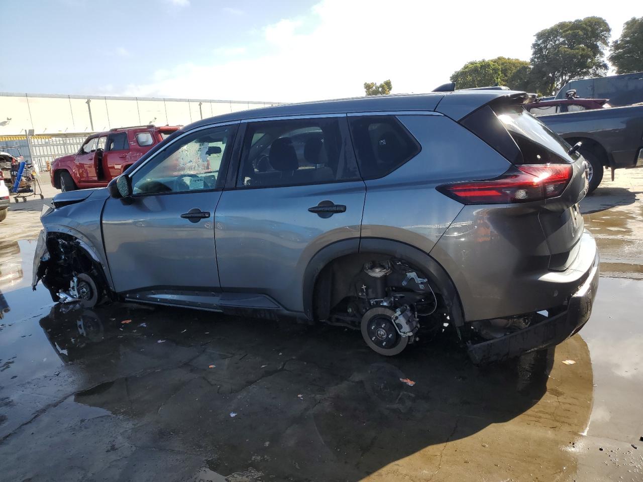 5N1BT3AB3RC695857 NISSAN ROGUE 2024