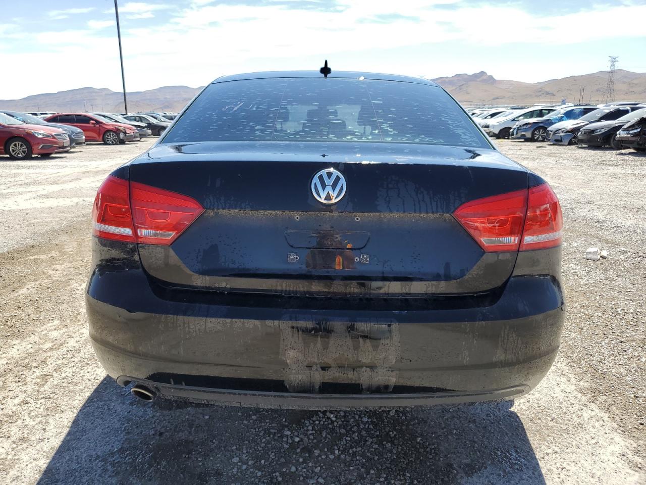 Lot #2766349621 2013 VOLKSWAGEN PASSAT SE