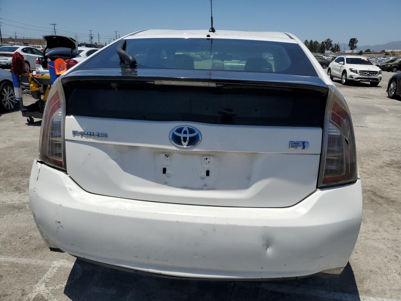 2014 Toyota Prius vin: JTDKN3DU5E1781947