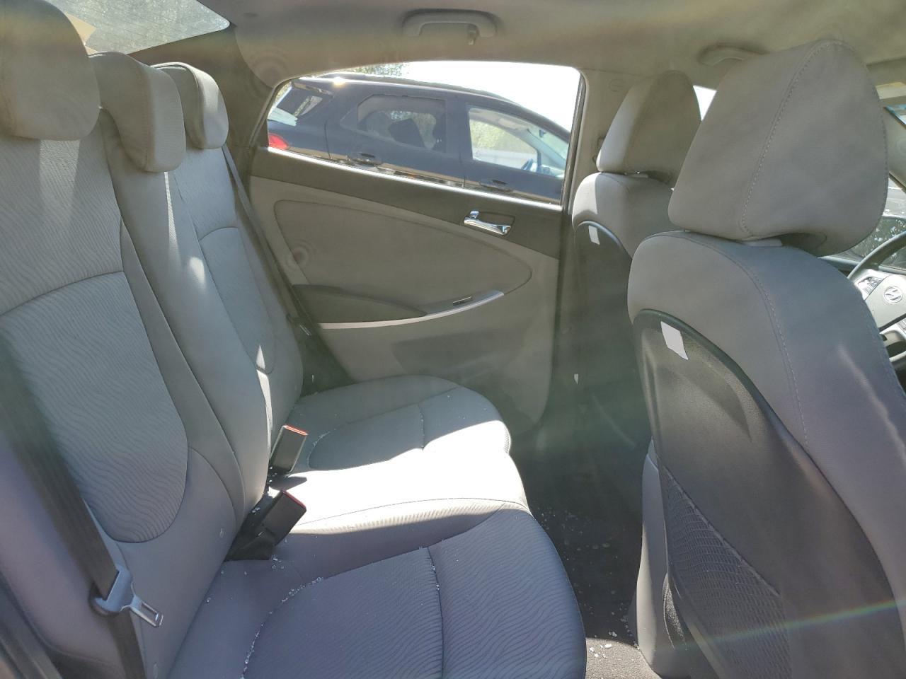 KMHCU4AE6EU719199 2014 Hyundai Accent Gls