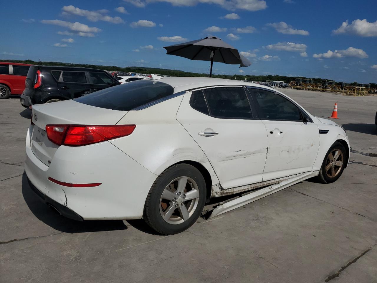 5XXGM4A71FG441374 2015 Kia Optima Lx