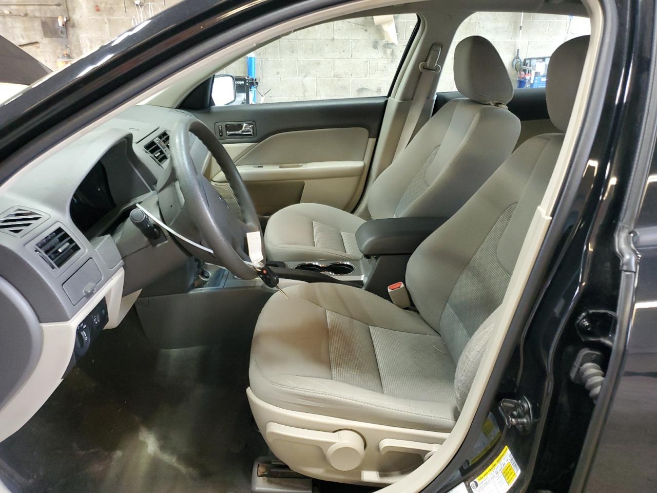 3FAHP0GA7AR321828 2010 Ford Fusion S