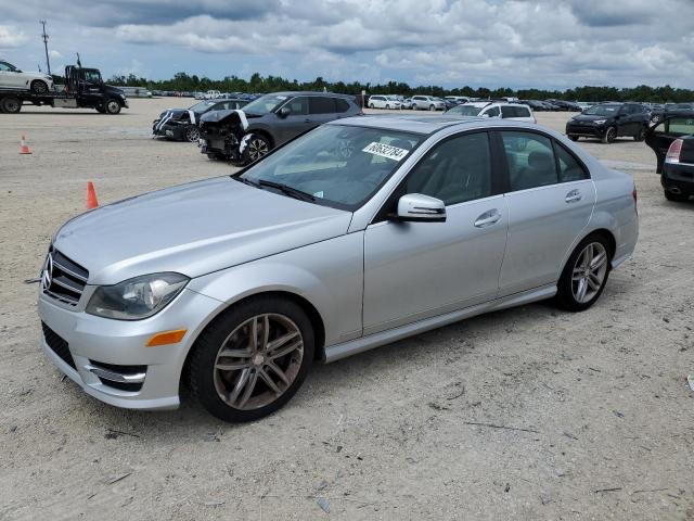 VIN WDDGF8AB6EA949992 2014 Mercedes-Benz C-Class, 3... no.1