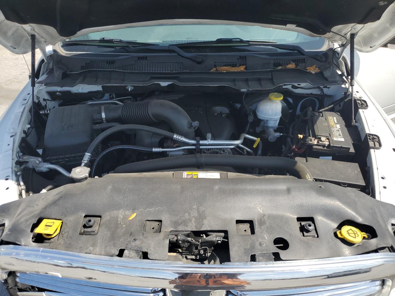 1C6RR6TT4KS682658 2019 Ram 1500 Classic Slt