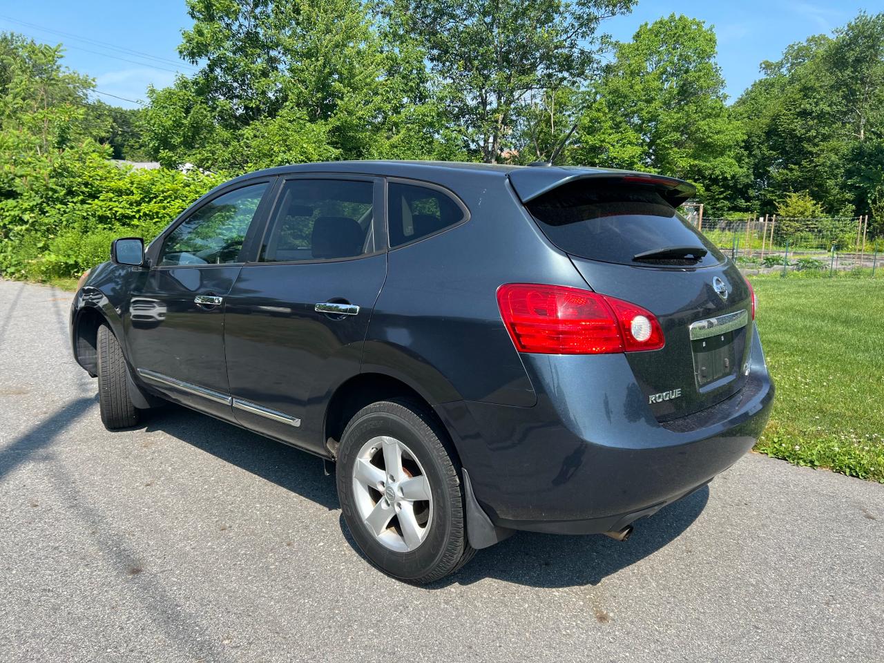 2013 Nissan Rogue S vin: JN8AS5MV5DW663153