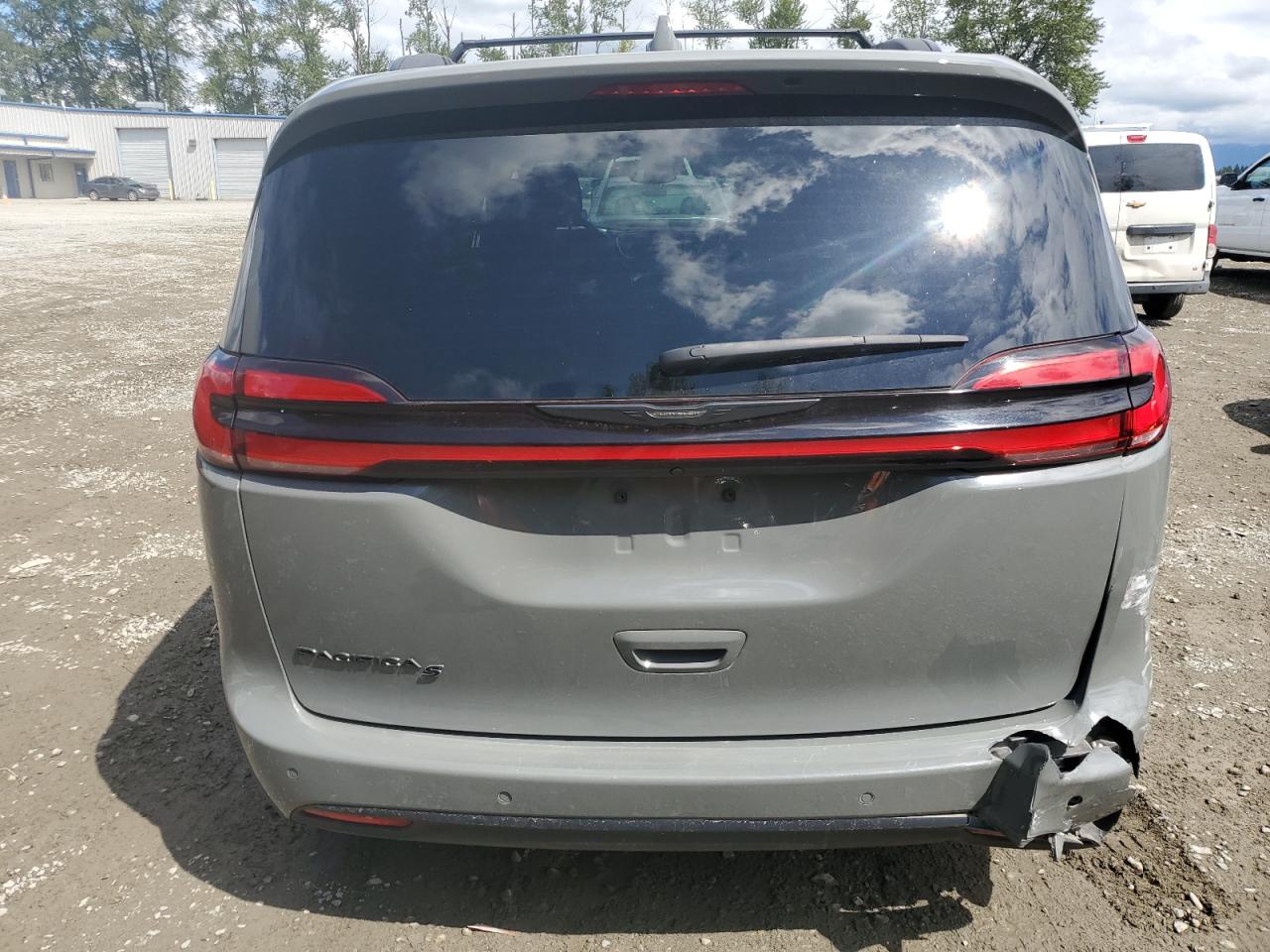 2C4RC1FG2MR540017 2021 Chrysler Pacifica Touring