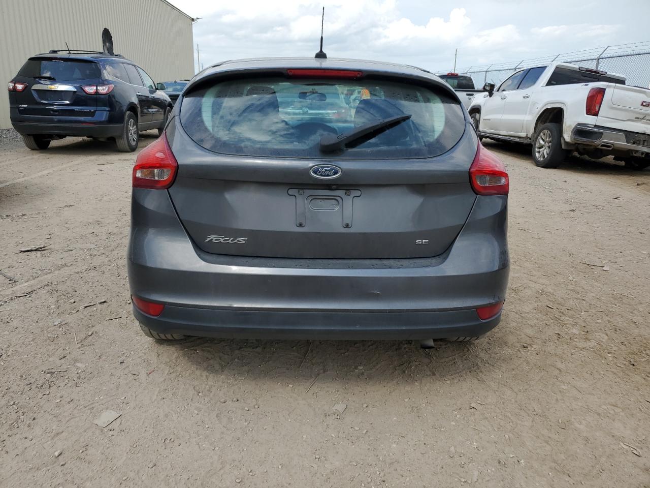 1FADP3K26HL239548 2017 Ford Focus Se