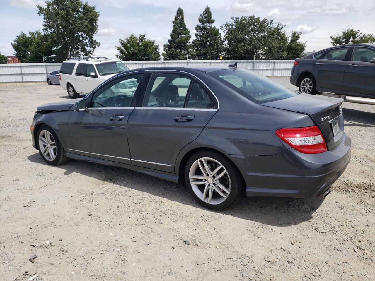 WDDGF4HB9DR253738 2013 Mercedes-Benz C 250