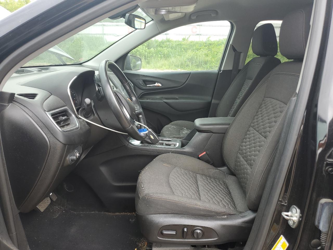 2GNAXKEV5K6218940 2019 Chevrolet Equinox Lt