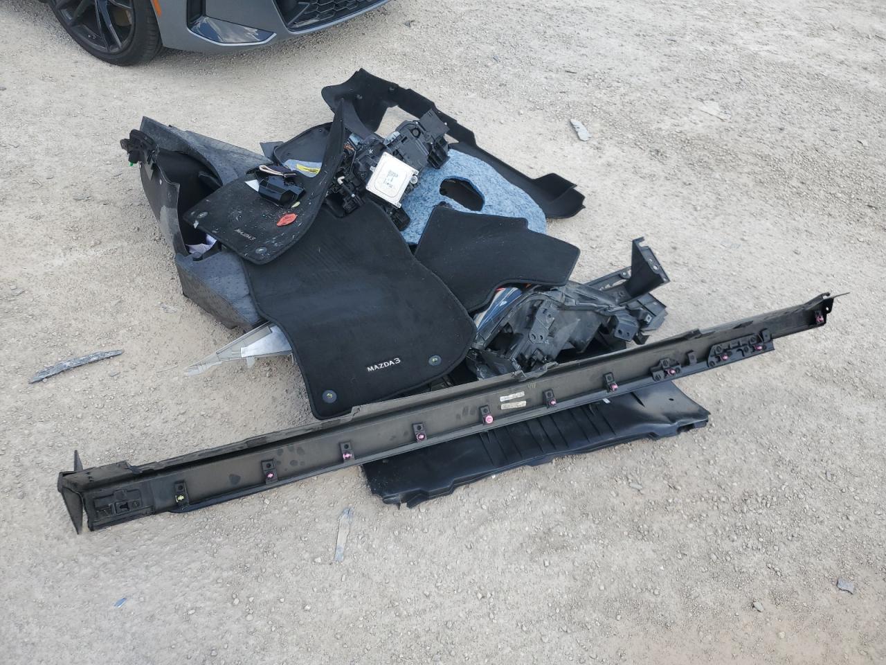 3MZBPAA77NM301226 2022 Mazda 3