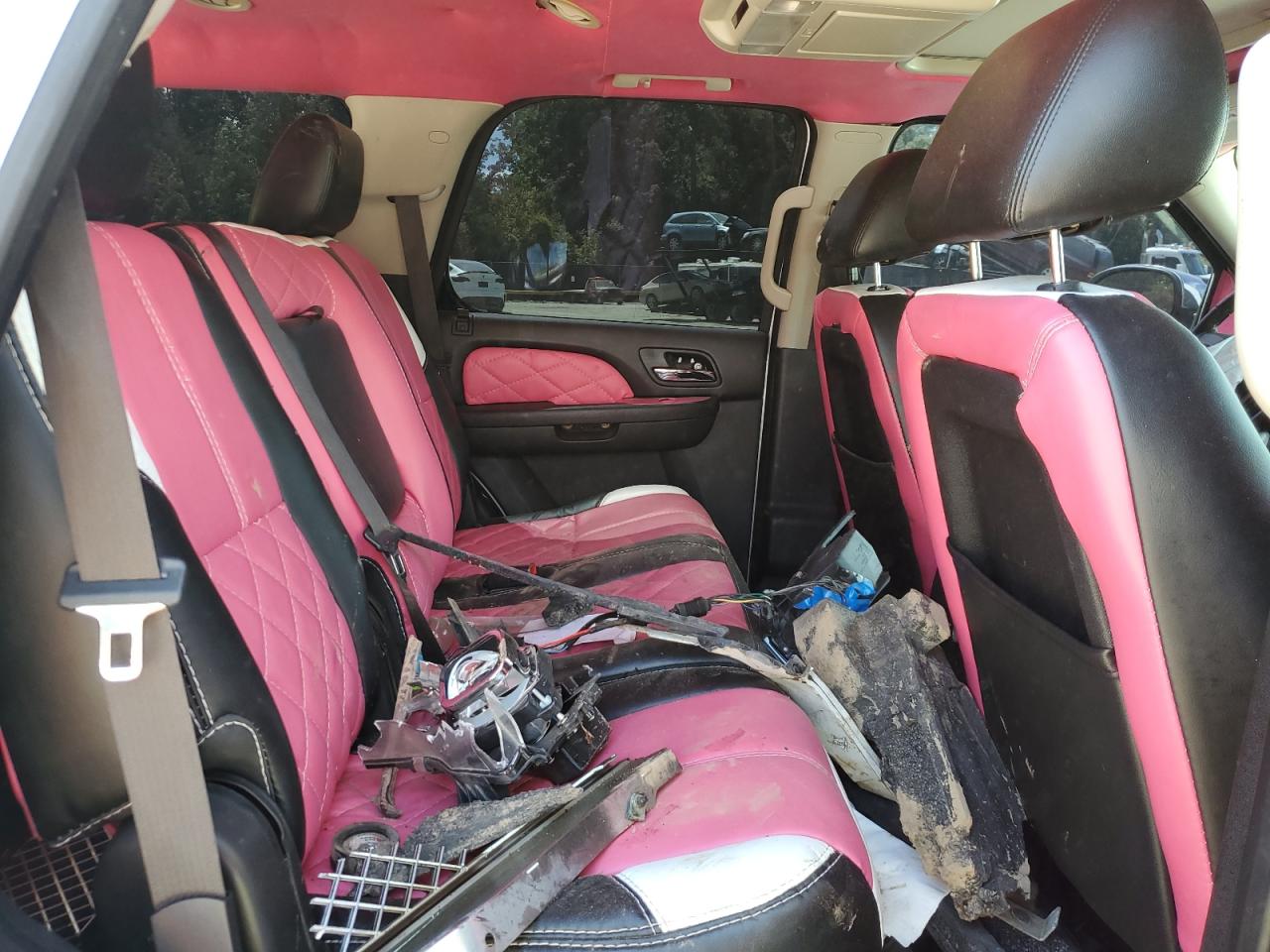 1GNSCBE02DR158708 2013 Chevrolet Tahoe C1500 Lt