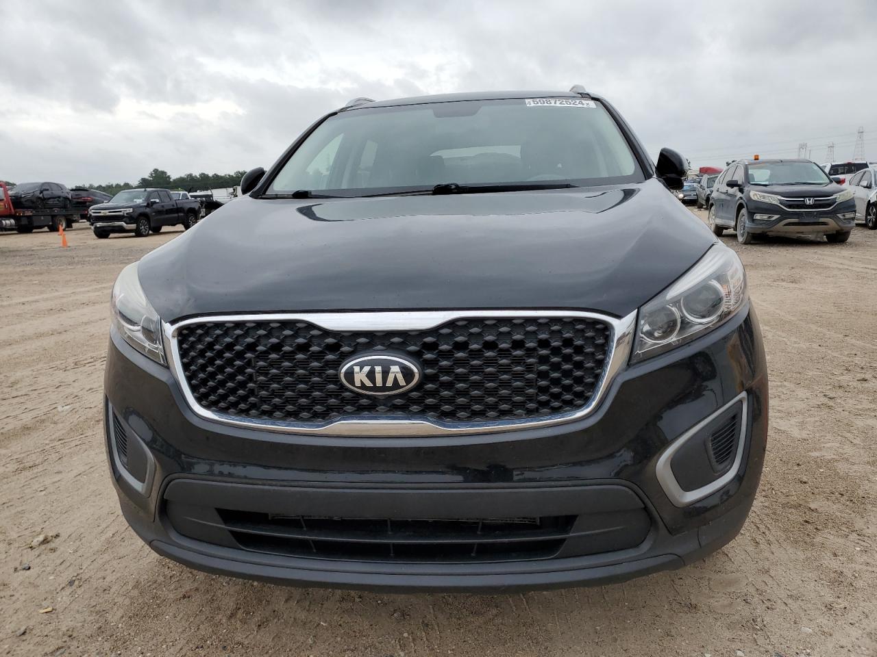 2016 Kia Sorento Lx vin: 5XYPGDA52GG137988